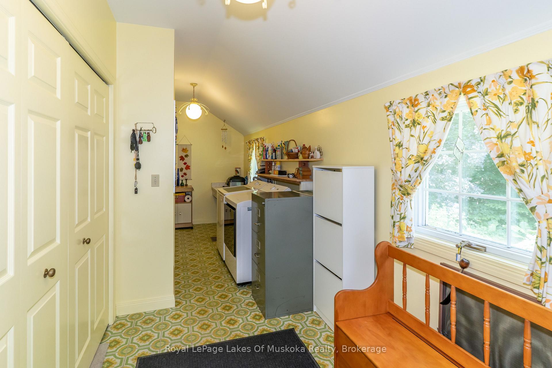 Photo 32 of 33 South Muskoka Drive, Bracebridge, Macaulay — HOMEH