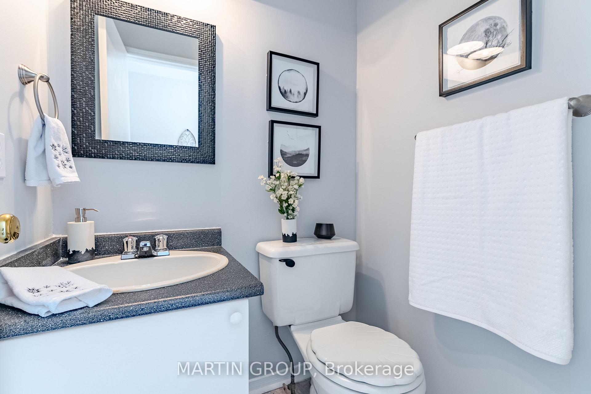 Photo 13 of 413 Levanna Lane, Oakville, River Oaks — HOMEH