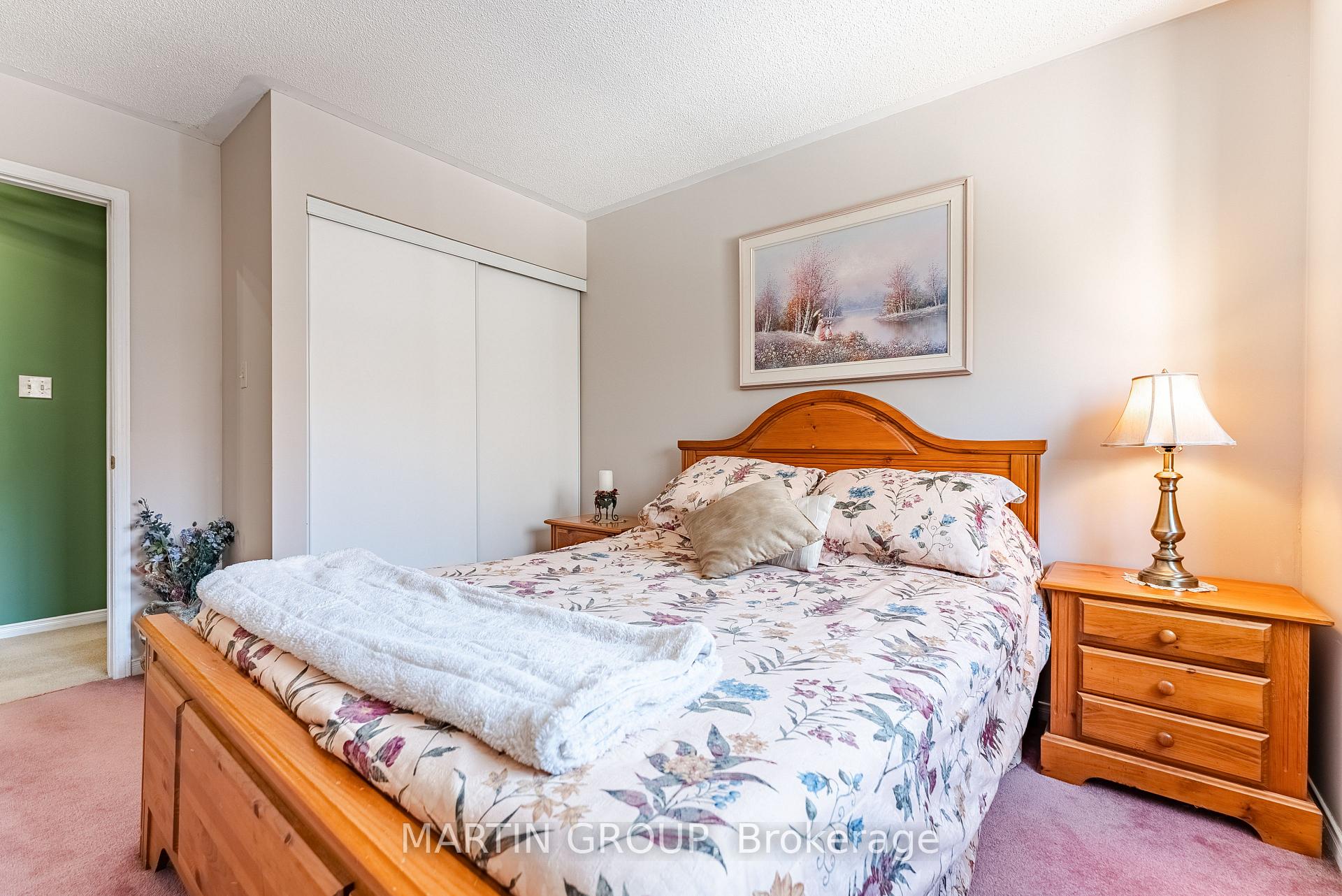 Photo 20 of 413 Levanna Lane, Oakville, River Oaks — HOMEH
