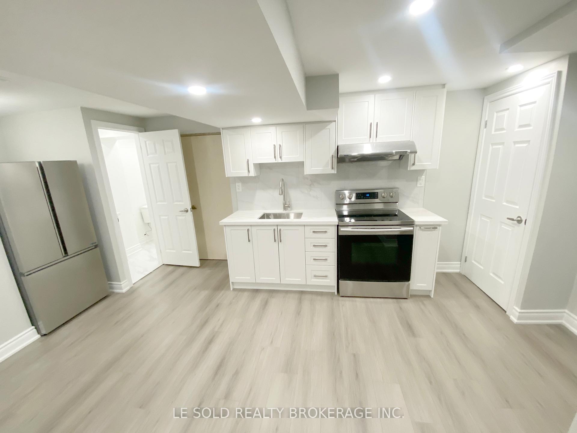 Photo 8 of Unit Bsmt A, 139 Walford Road, Markham, Middlefield — HOMEH