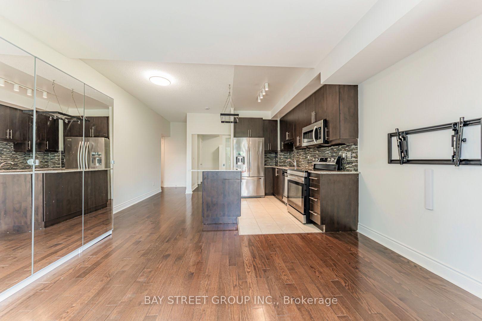 Photo 15 of Unit 221, 31 Olive Avenue, North York, Willowdale East — HOMEH