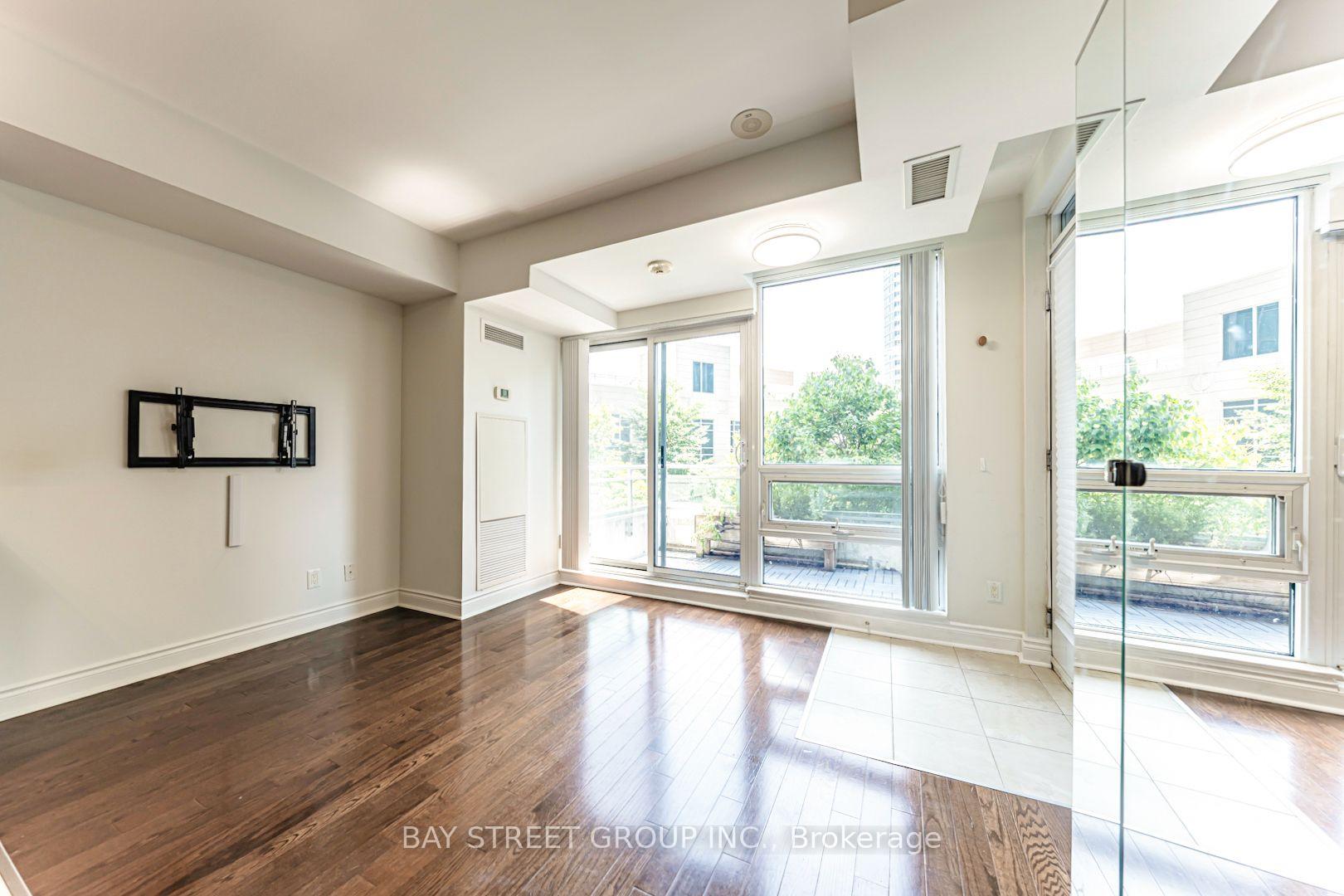 Photo 20 of Unit 221, 31 Olive Avenue, North York, Willowdale East — HOMEH