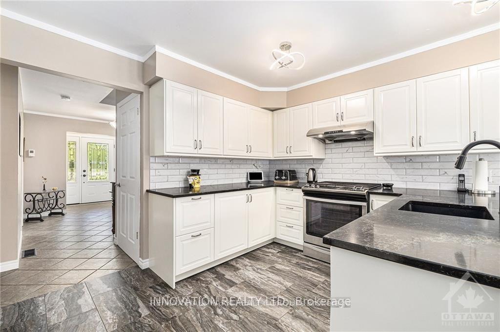 Photo 8 of 7 Grierson Lane, Ottawa, Kanata - Kanata (North West) — HOMEH