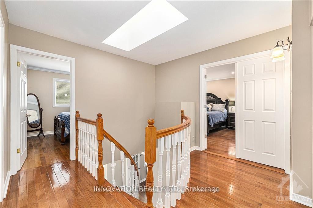 Photo 17 of 7 Grierson Lane, Ottawa, Kanata - Kanata (North West) — HOMEH