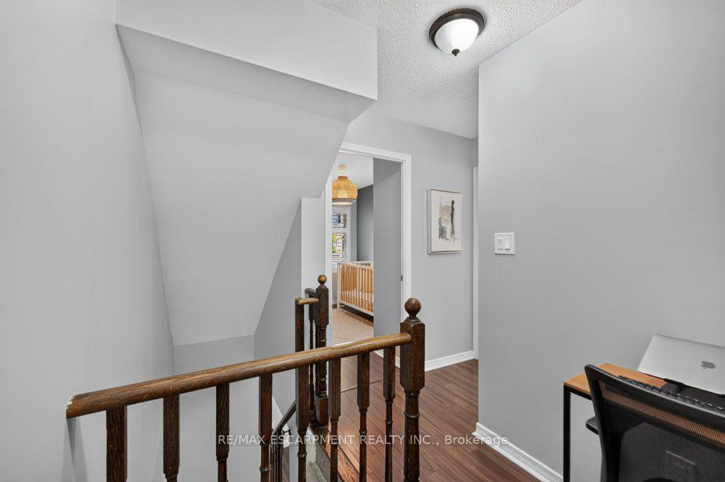 Photo 25 of Unit 135, 25 Turntable Crescent, Toronto, Dovercourt-Wallace Emerson-Junction — HOMEH