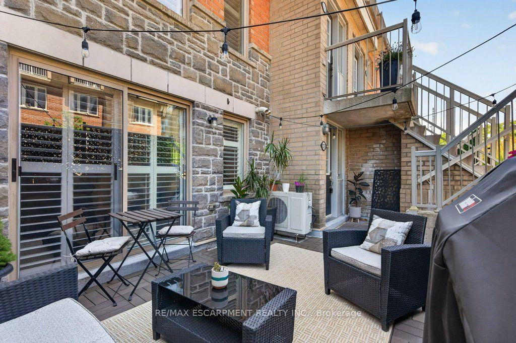 Photo 44 of Unit 135, 25 Turntable Crescent, Toronto, Dovercourt-Wallace Emerson-Junction — HOMEH
