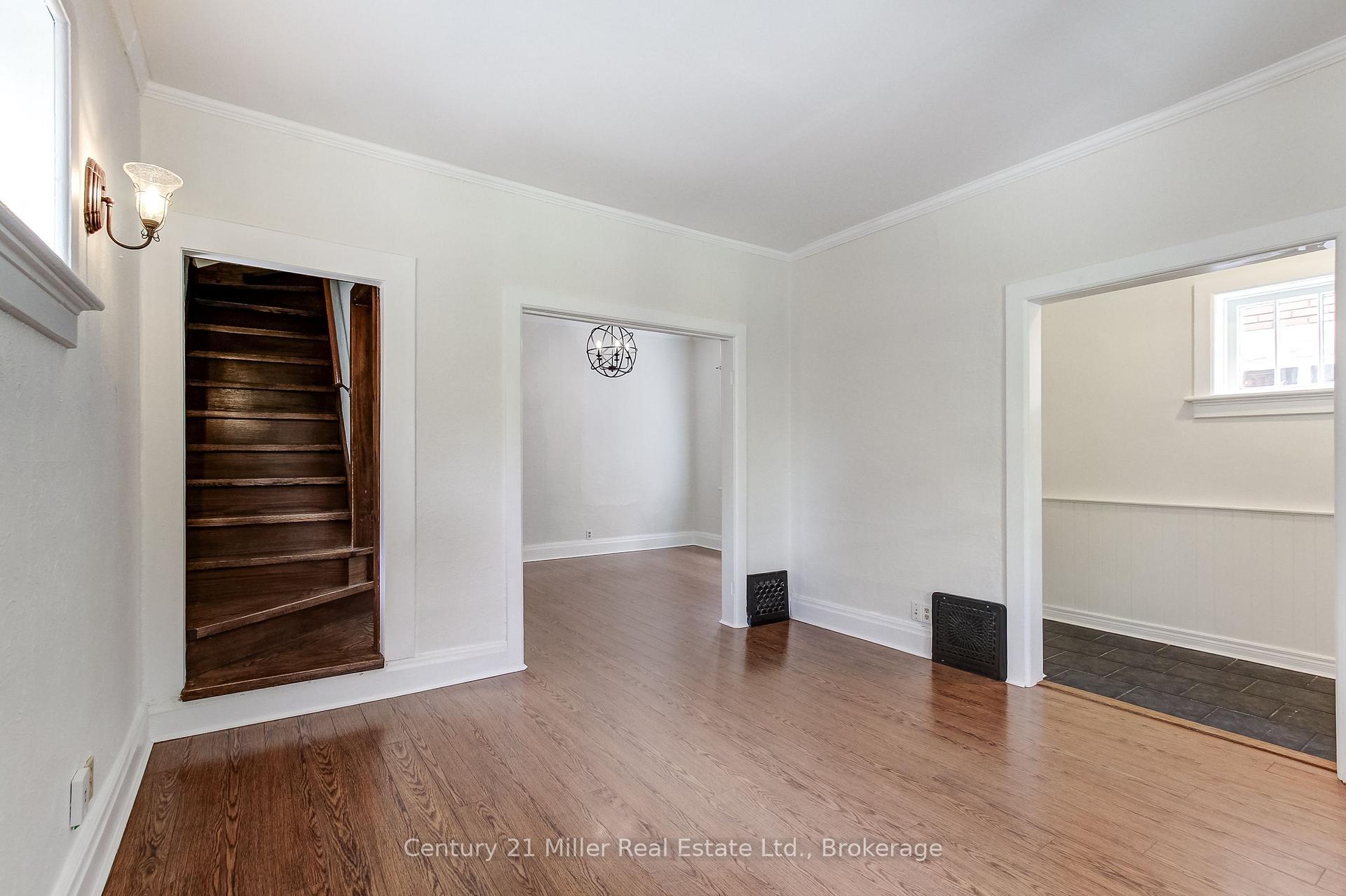 Photo 42 of 17 Whitney Place, Kitchener, Cedar Hill — HOMEH