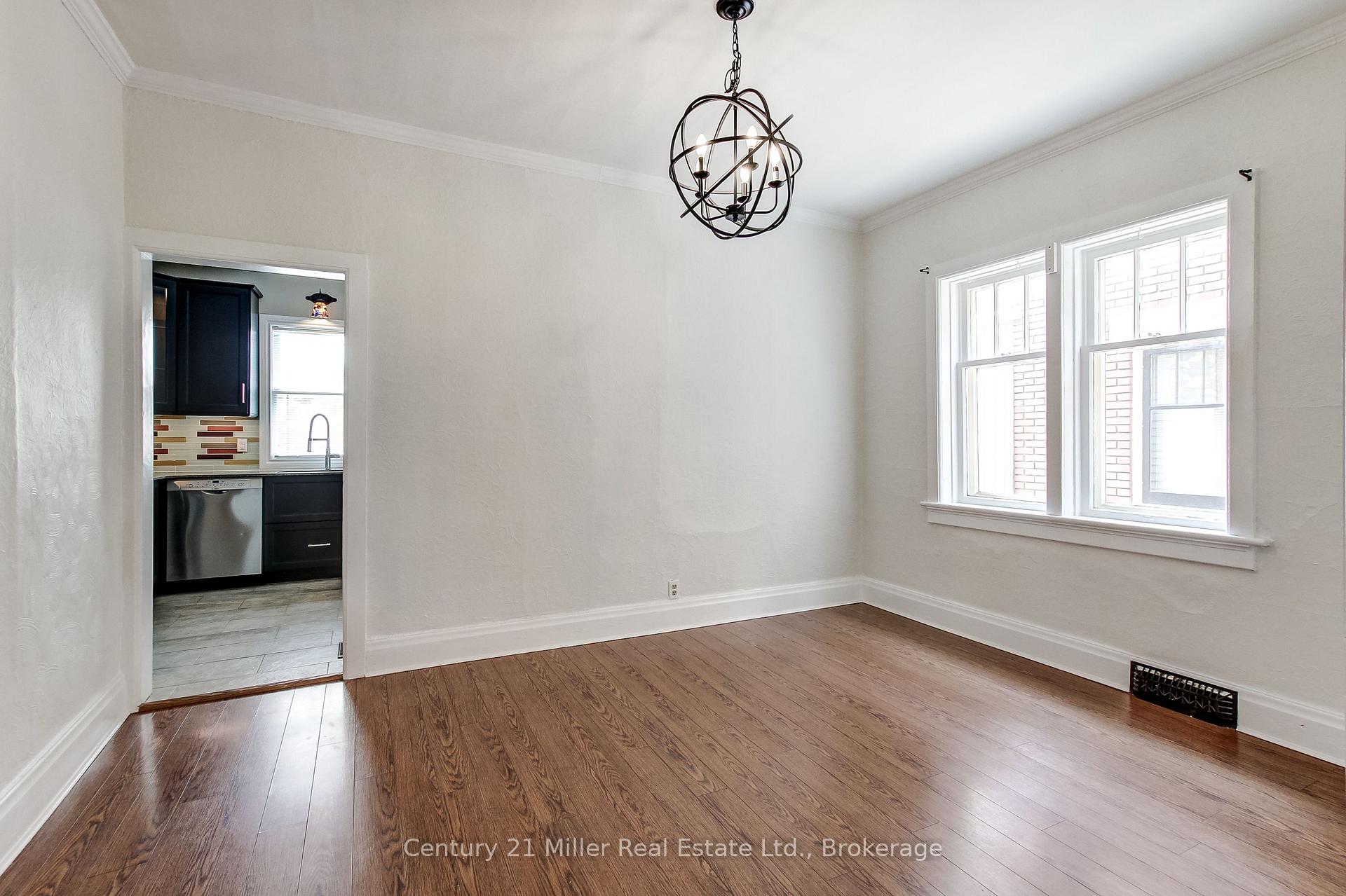 Photo 6 of 17 Whitney Place, Kitchener, Cedar Hill — HOMEH