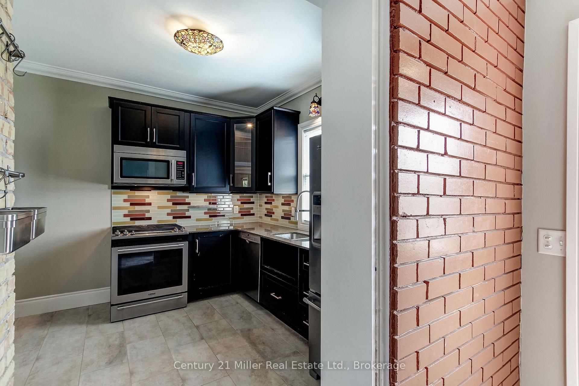 Photo 45 of 17 Whitney Place, Kitchener, Cedar Hill — HOMEH