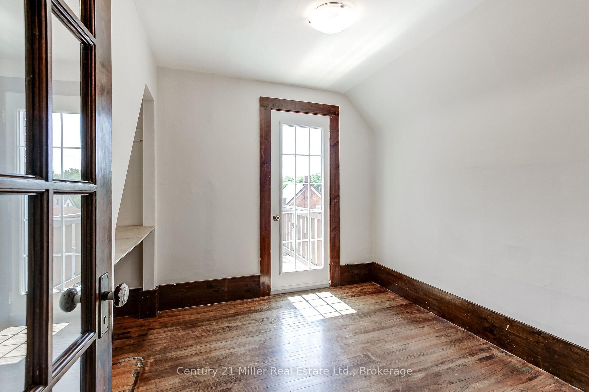 Photo 17 of 17 Whitney Place, Kitchener, Cedar Hill — HOMEH