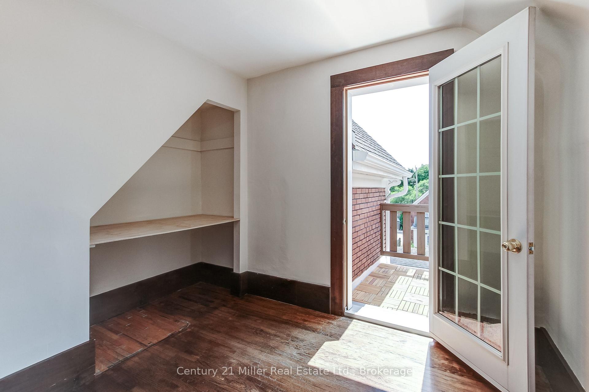 Photo 22 of 17 Whitney Place, Kitchener, Cedar Hill — HOMEH