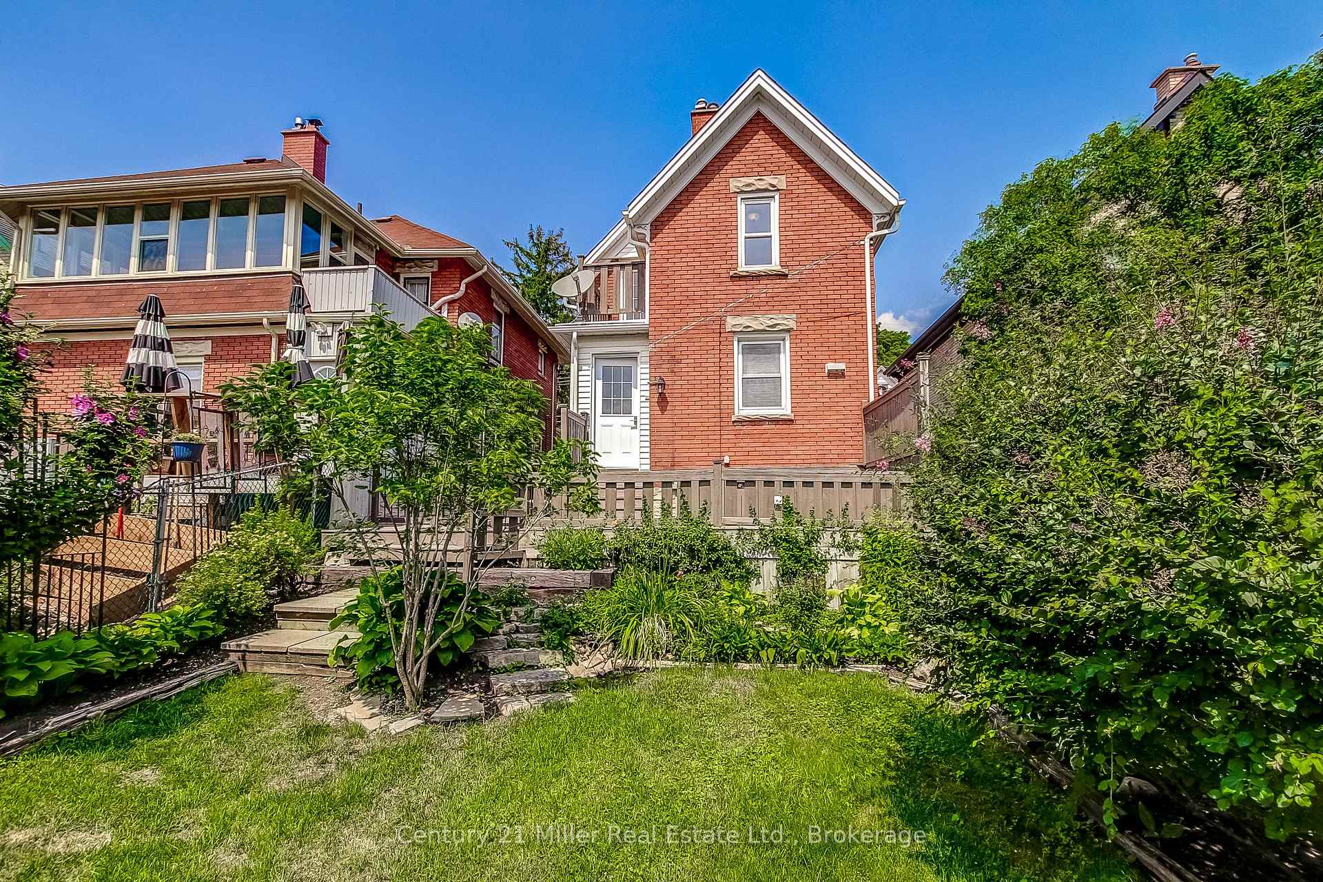 Photo 48 of 17 Whitney Place, Kitchener, Cedar Hill — HOMEH