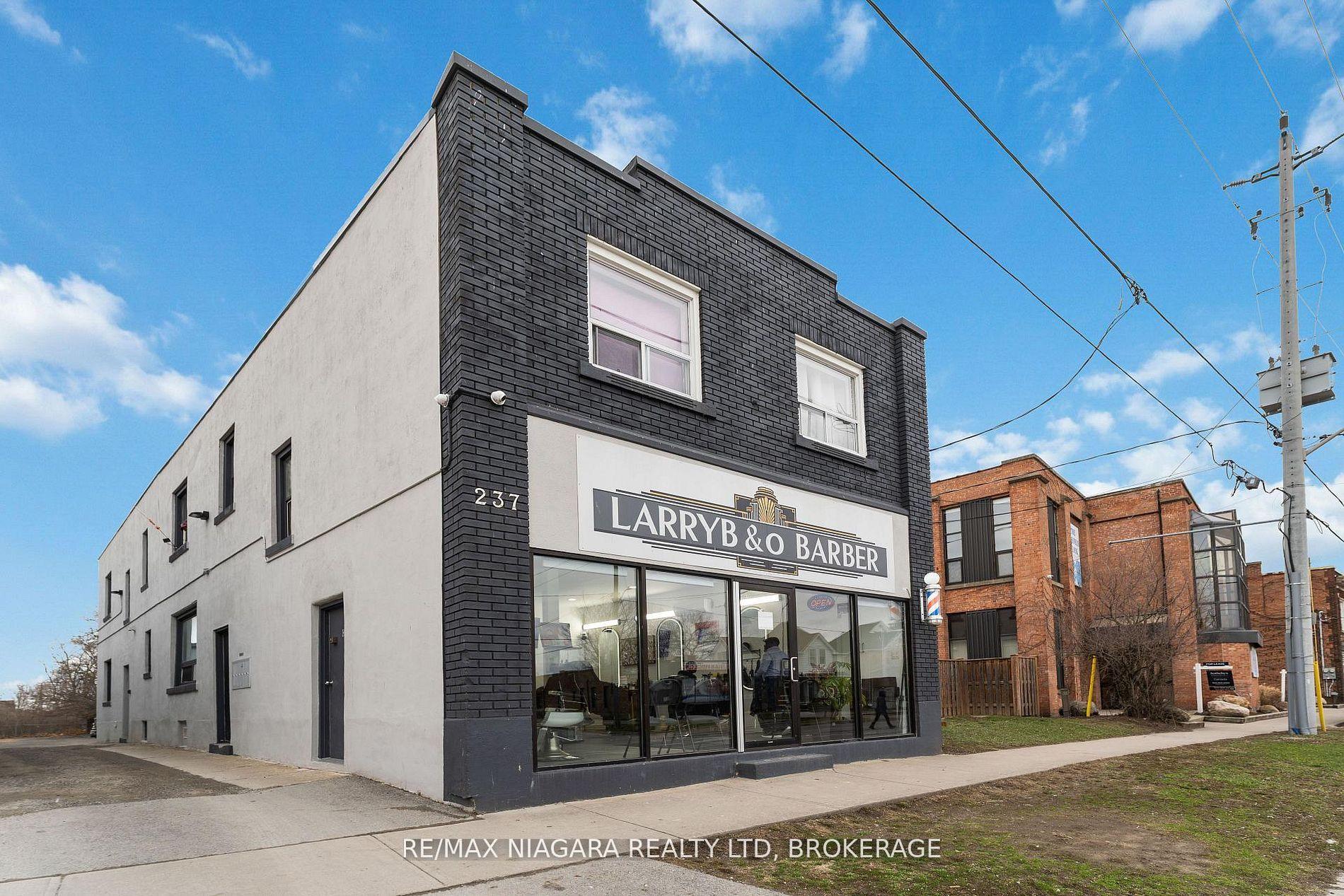 Photo 9 of Unit 2, 237 Church Street, St. Catharines, E. Chester — HOMEH
