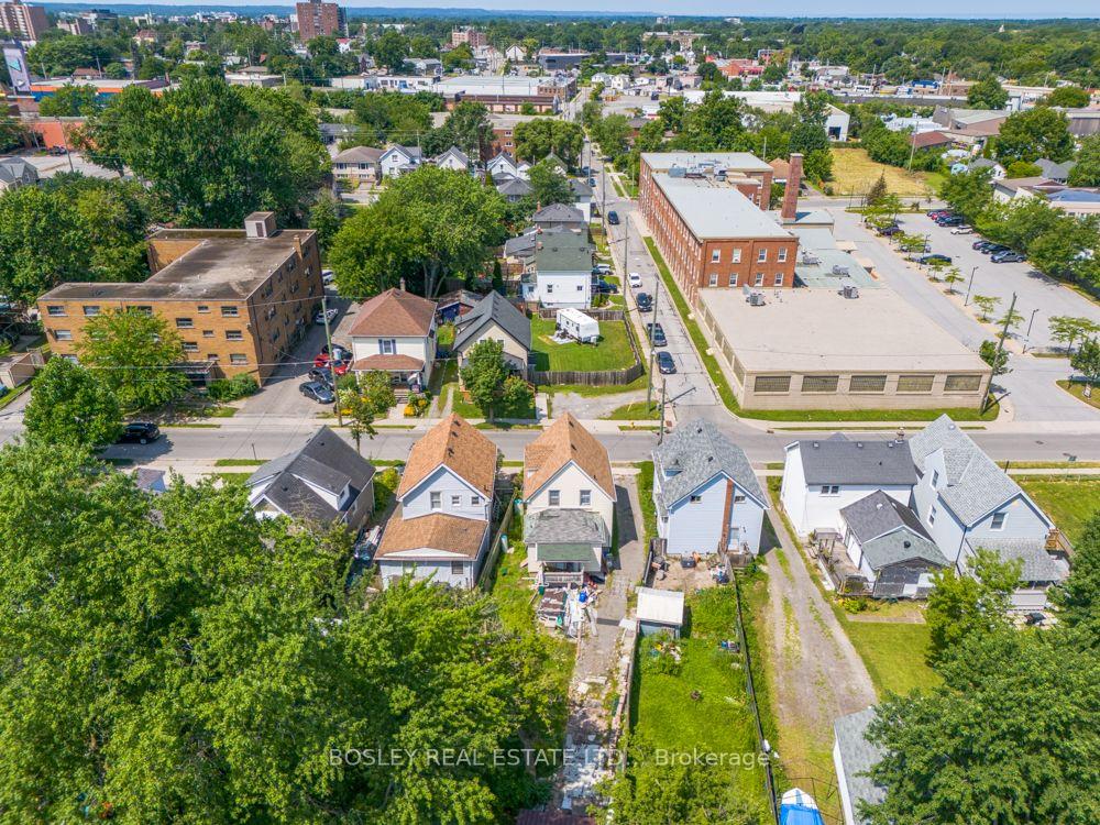 Photo 20 of 28 Tasker Street, St. Catharines, E. Chester — HOMEH