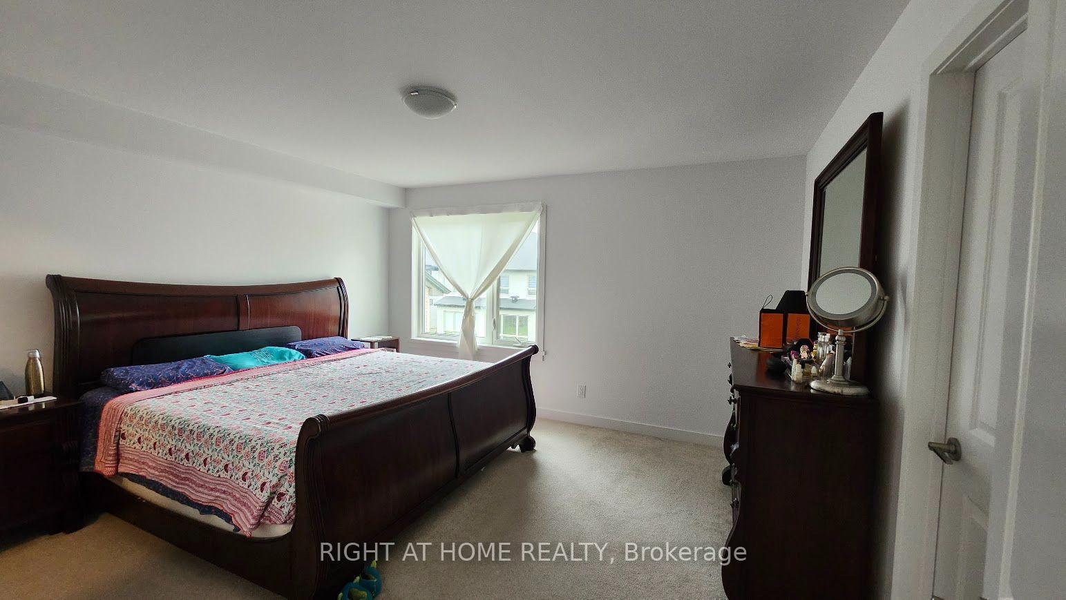 Photo 16 of 212 Trumpeter Grove, Ottawa, Riverside South/Gloucester Glen — HOMEH