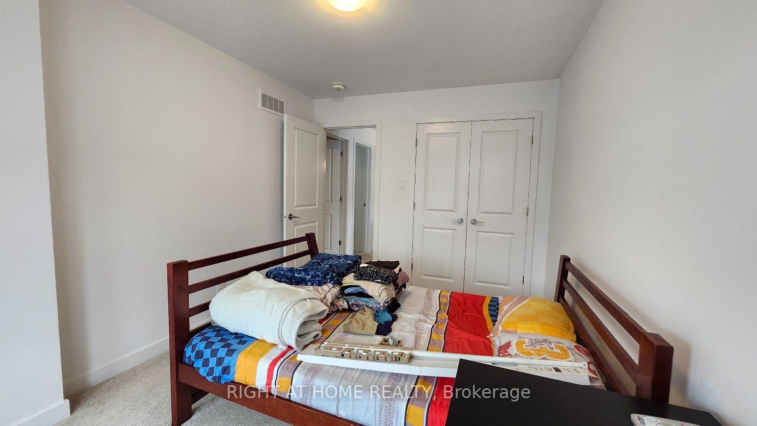 Photo 22 of 212 Trumpeter Grove, Ottawa, Riverside South/Gloucester Glen — HOMEH