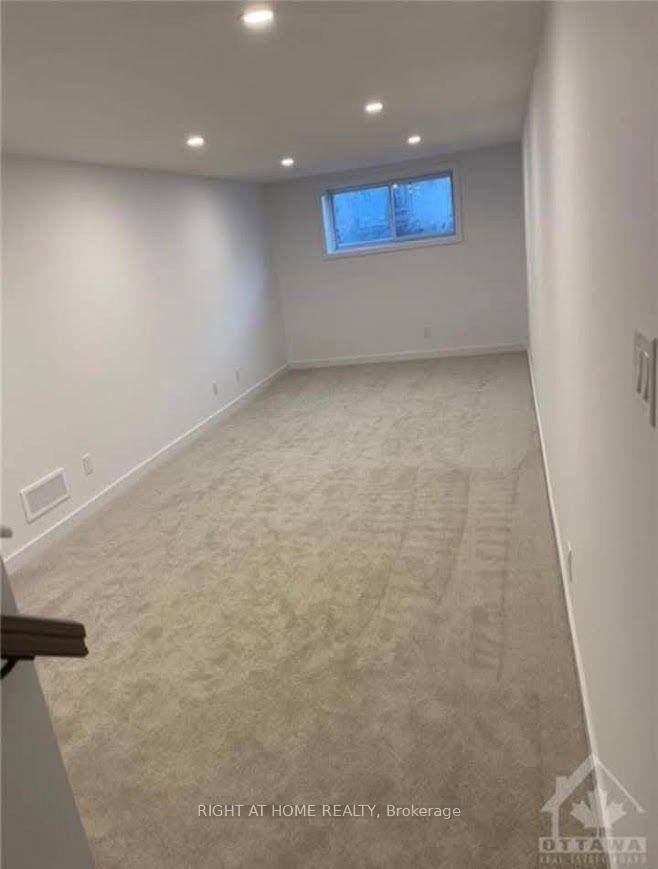 Photo 25 of 212 Trumpeter Grove, Ottawa, Riverside South/Gloucester Glen — HOMEH