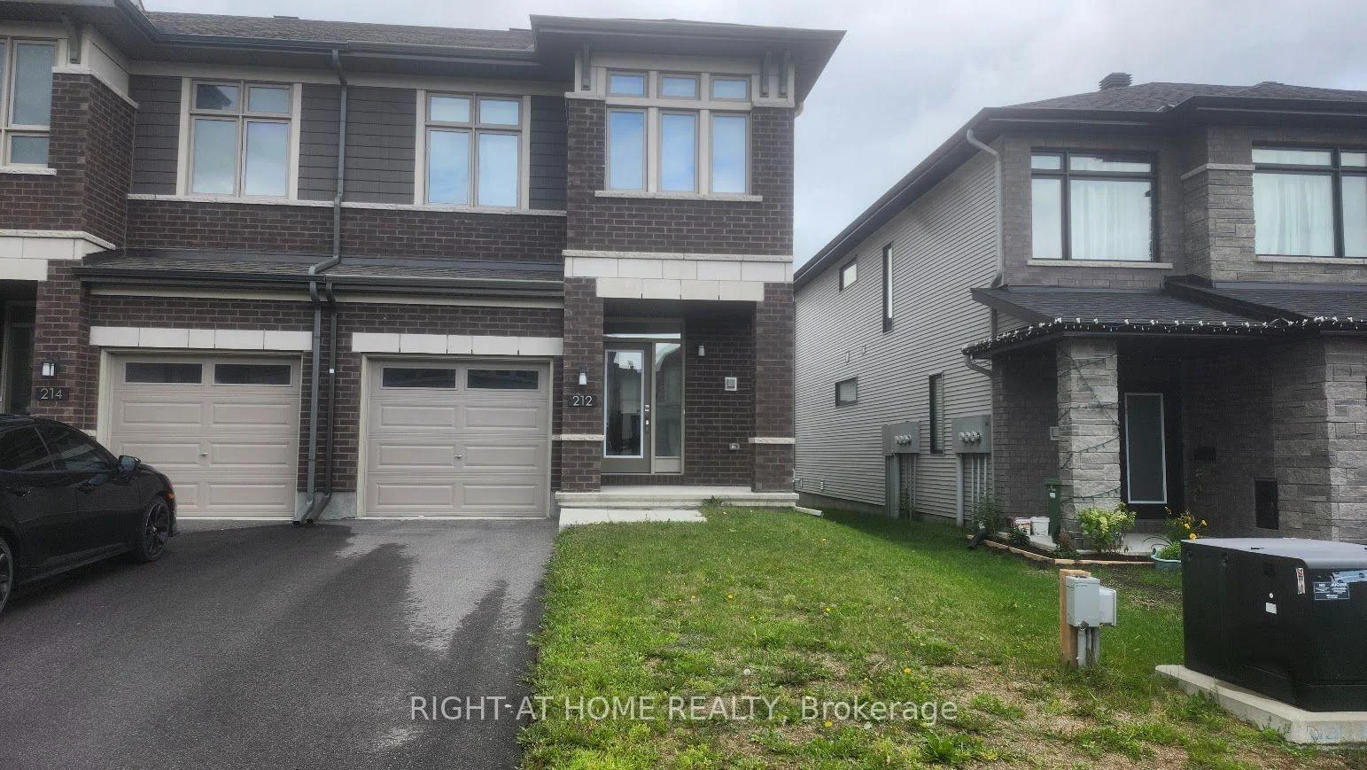 Photo 2 of 212 Trumpeter Grove, Ottawa, Riverside South/Gloucester Glen — HOMEH