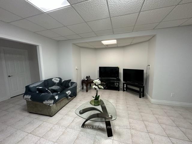 Photo 18 of Unit Basement, 10 Kevlin Road, Markham, Milliken Mills East — HOMEH