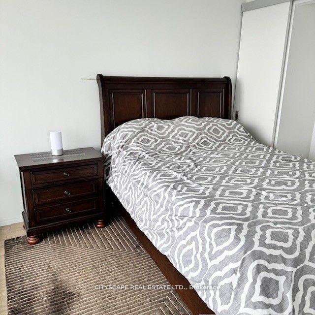 Photo 8 of Unit 4402, 197 Yonge Street, Toronto, Church-Yonge Corridor — HOMEH