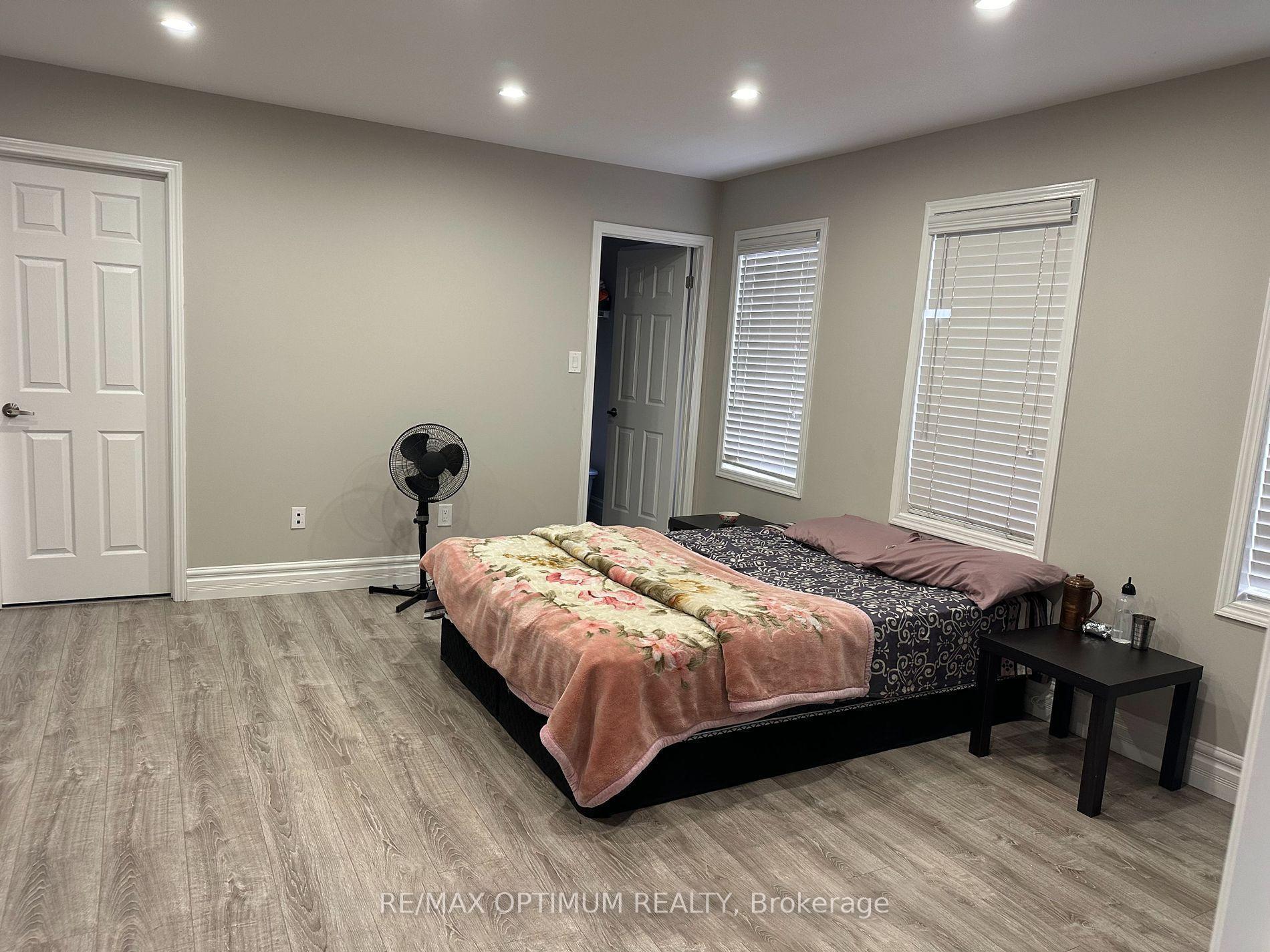 Photo 31 of 50 Baycliffe Crescent, Brampton, Northwest Brampton — HOMEH
