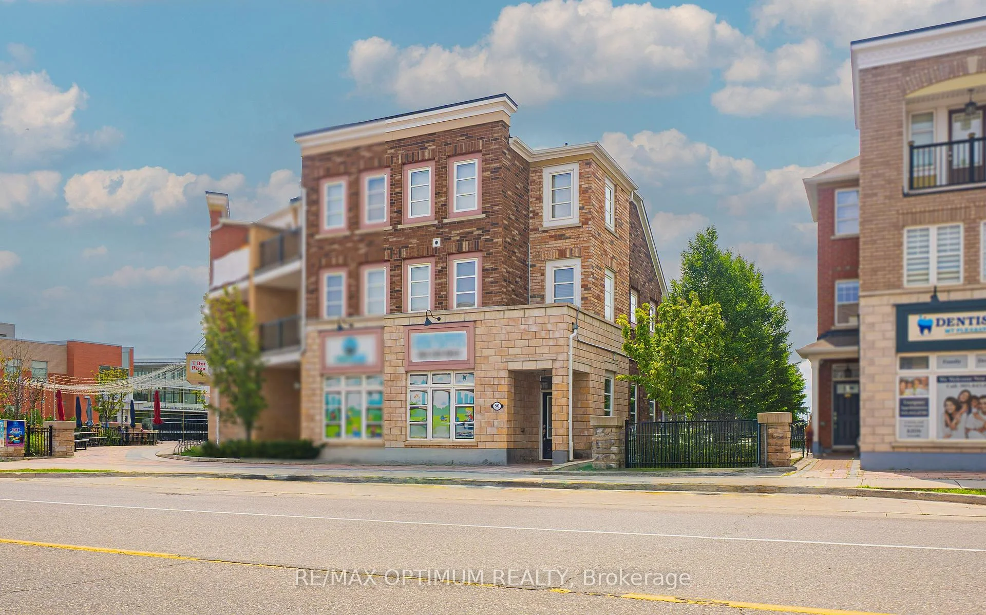 Photo 1 of 50 Baycliffe Crescent, Brampton, Northwest Brampton — HOMEH