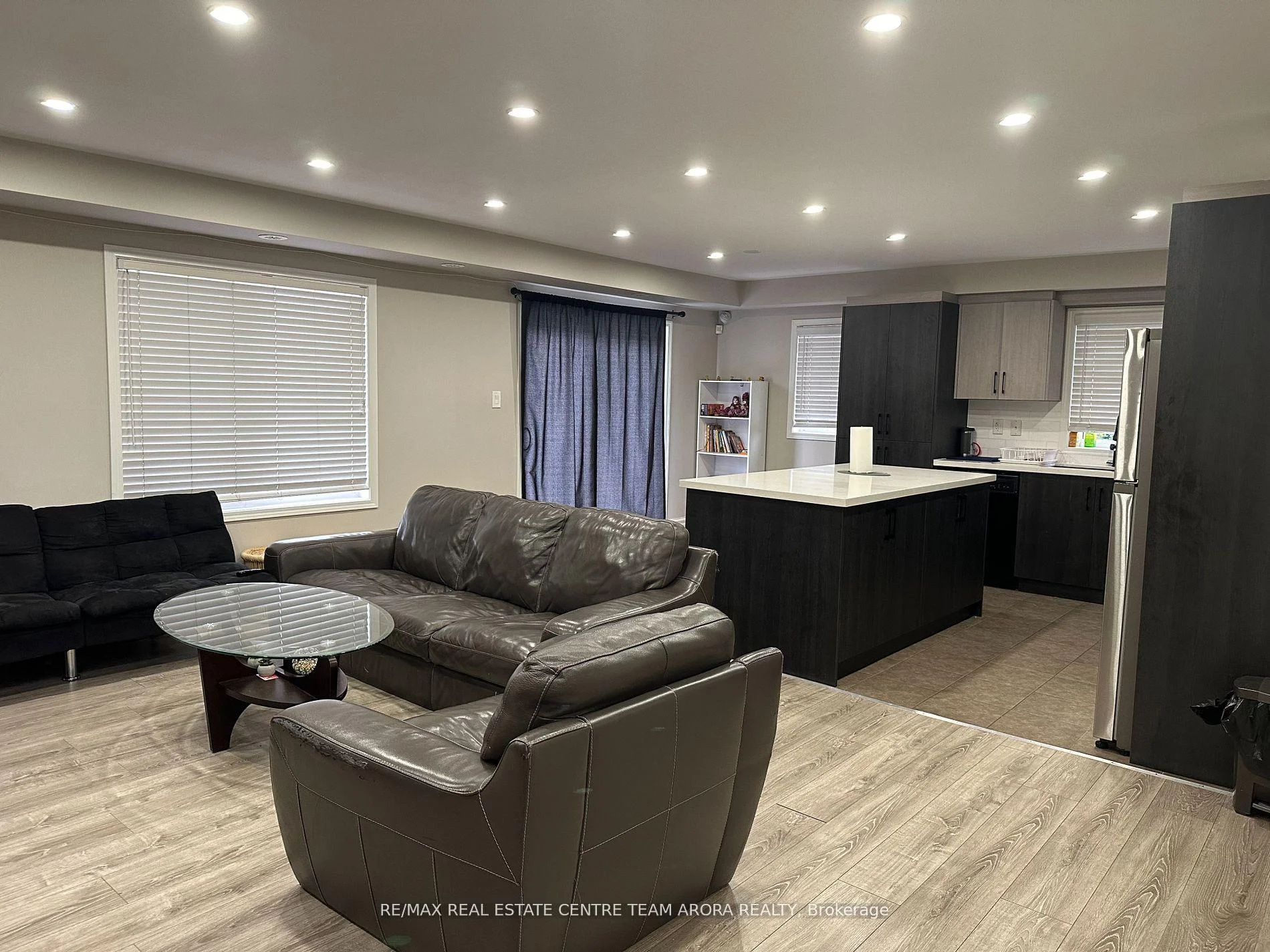 Photo 9 of 50 Baycliffe Crescent, Brampton, Northwest Brampton — HOMEH