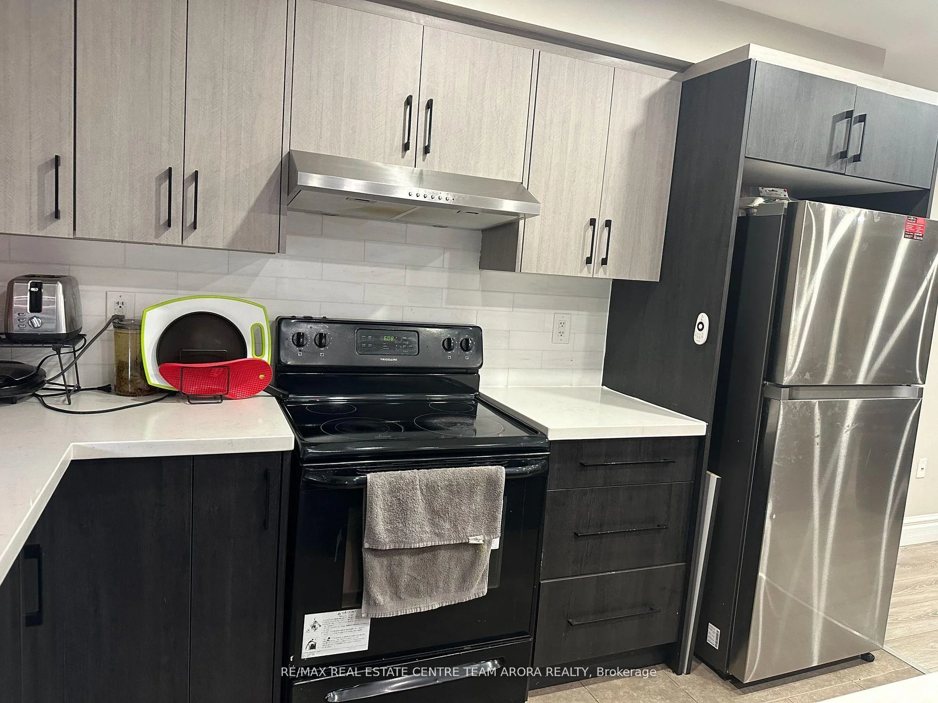 Photo 16 of 50 Baycliffe Crescent, Brampton, Northwest Brampton — HOMEH