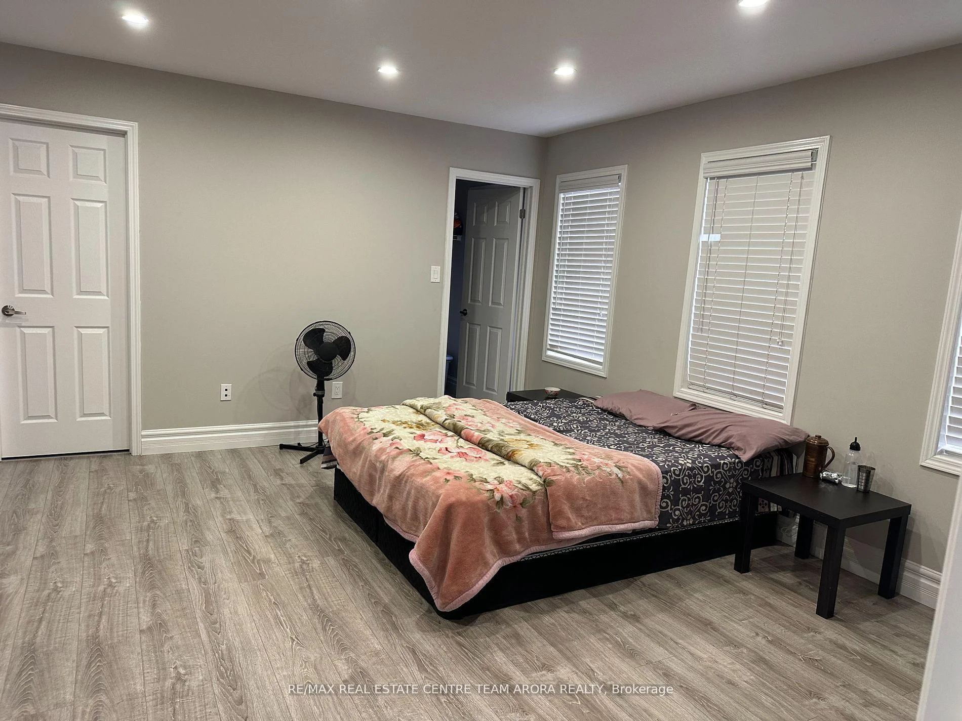 Photo 22 of 50 Baycliffe Crescent, Brampton, Northwest Brampton — HOMEH