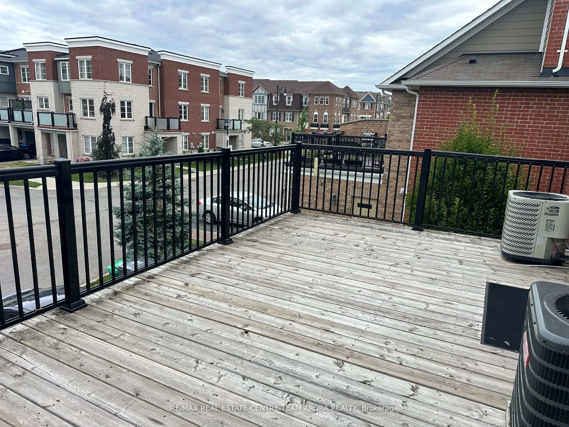 Photo 36 of 50 Baycliffe Crescent, Brampton, Northwest Brampton — HOMEH