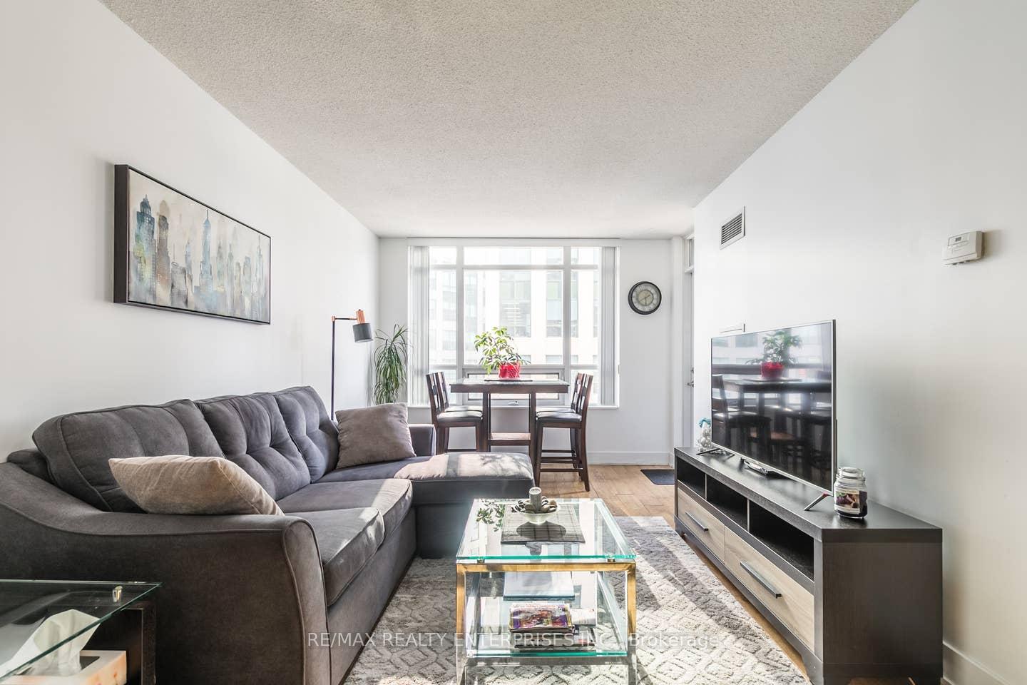 Photo 7 of Unit 1109, 20 Blue Jays Way, Toronto, Waterfront Communities — HOMEH