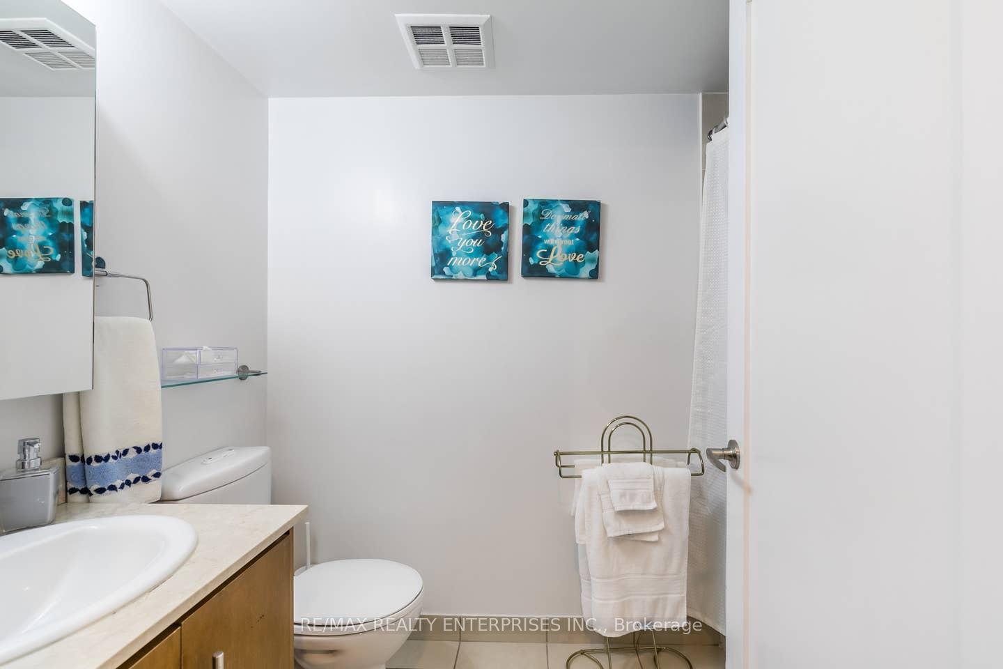 Photo 16 of Unit 1109, 20 Blue Jays Way, Toronto, Waterfront Communities — HOMEH