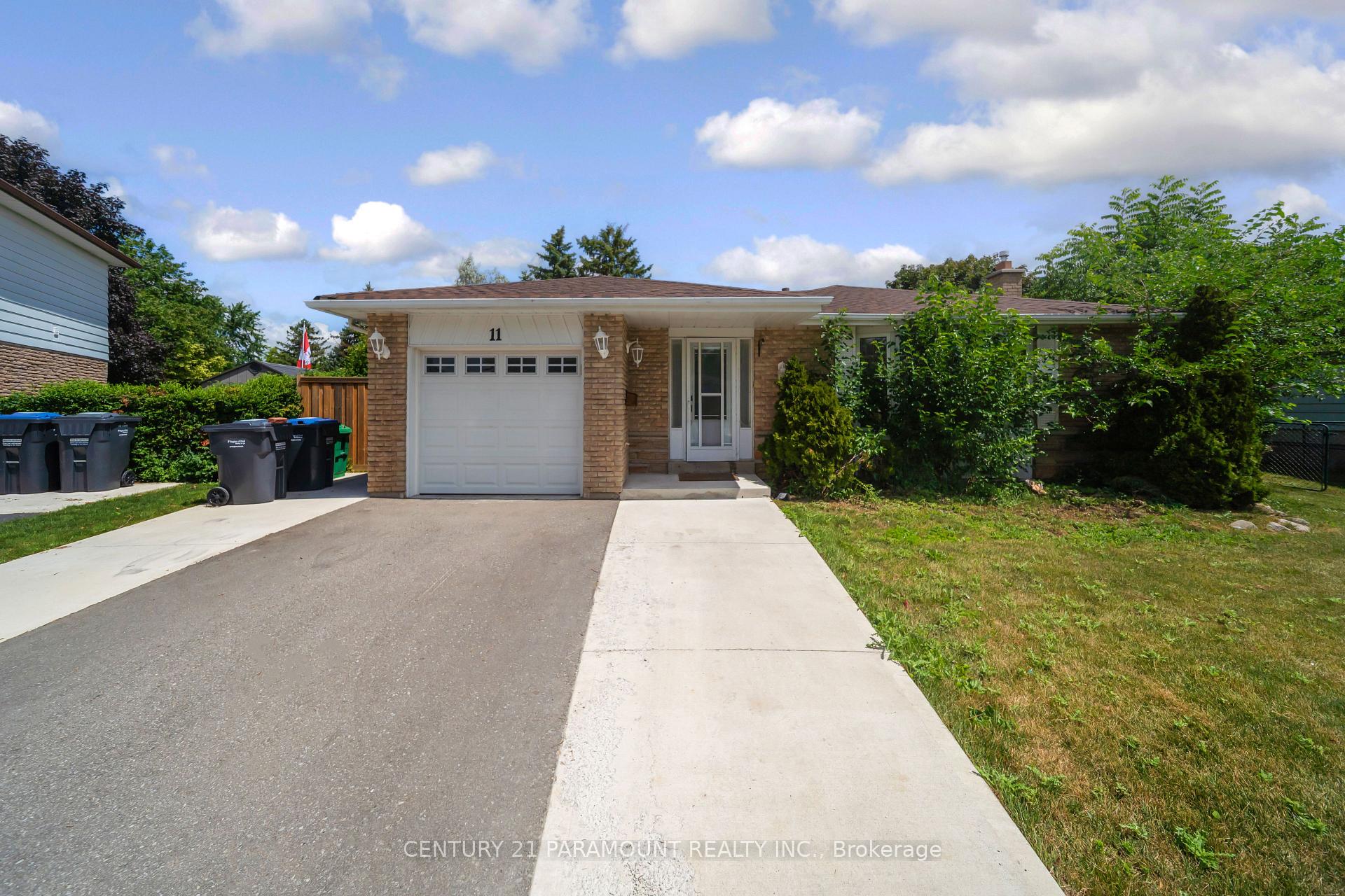 Photo 1 of 11 Gondola Crescent, Brampton, Northgate — HOMEH