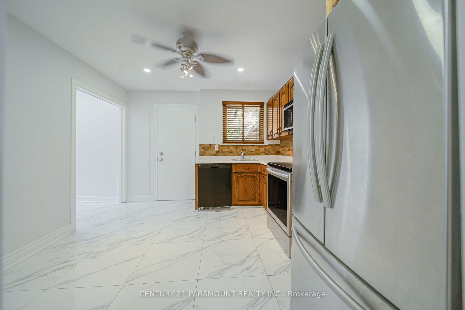 Photo 7 of 11 Gondola Crescent, Brampton, Northgate — HOMEH