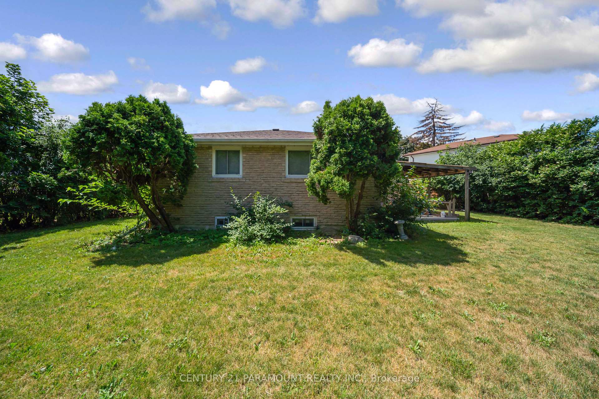 Photo 30 of 11 Gondola Crescent, Brampton, Northgate — HOMEH