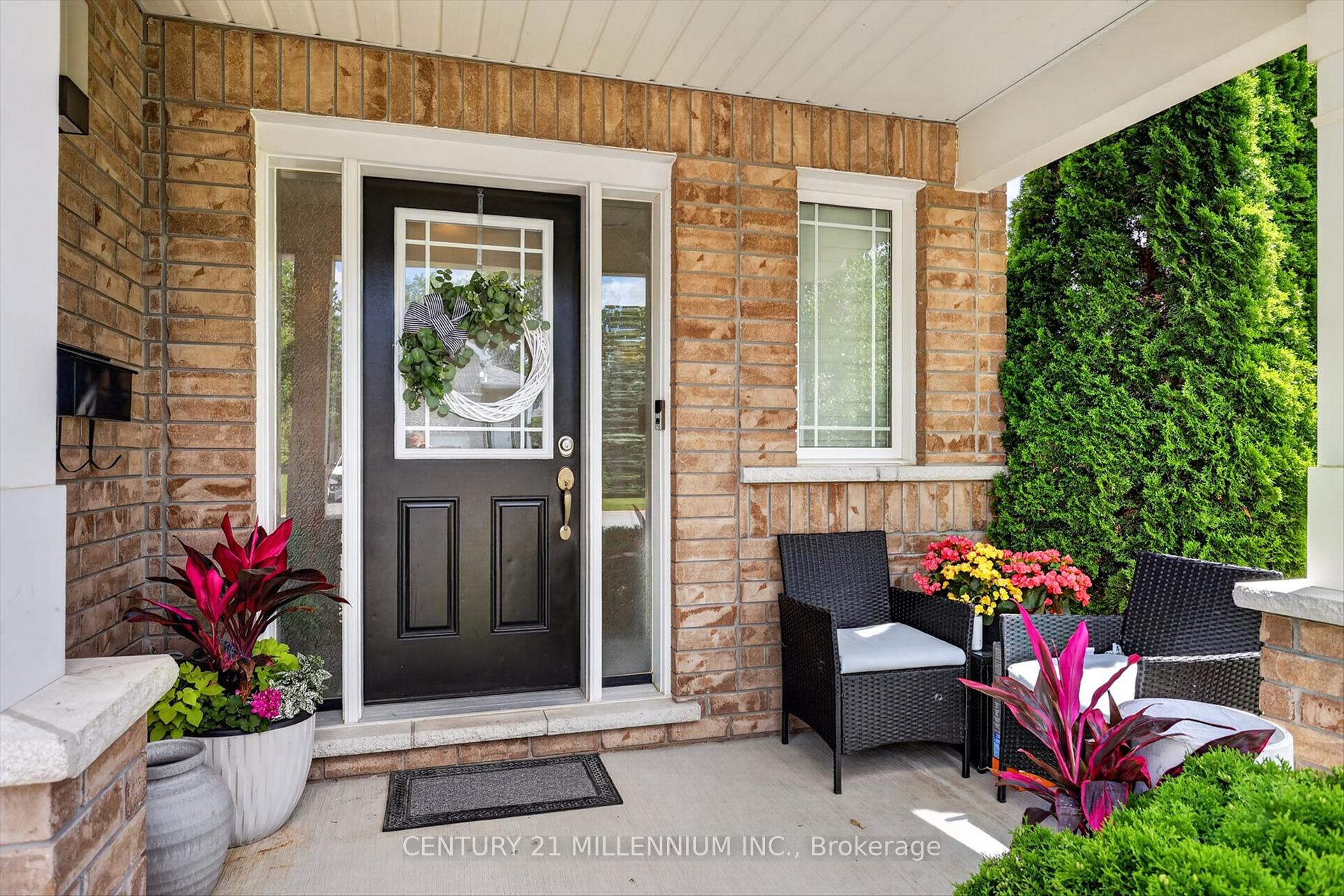 Photo 2 of 225 Lorne Court, Selwyn — HOMEH