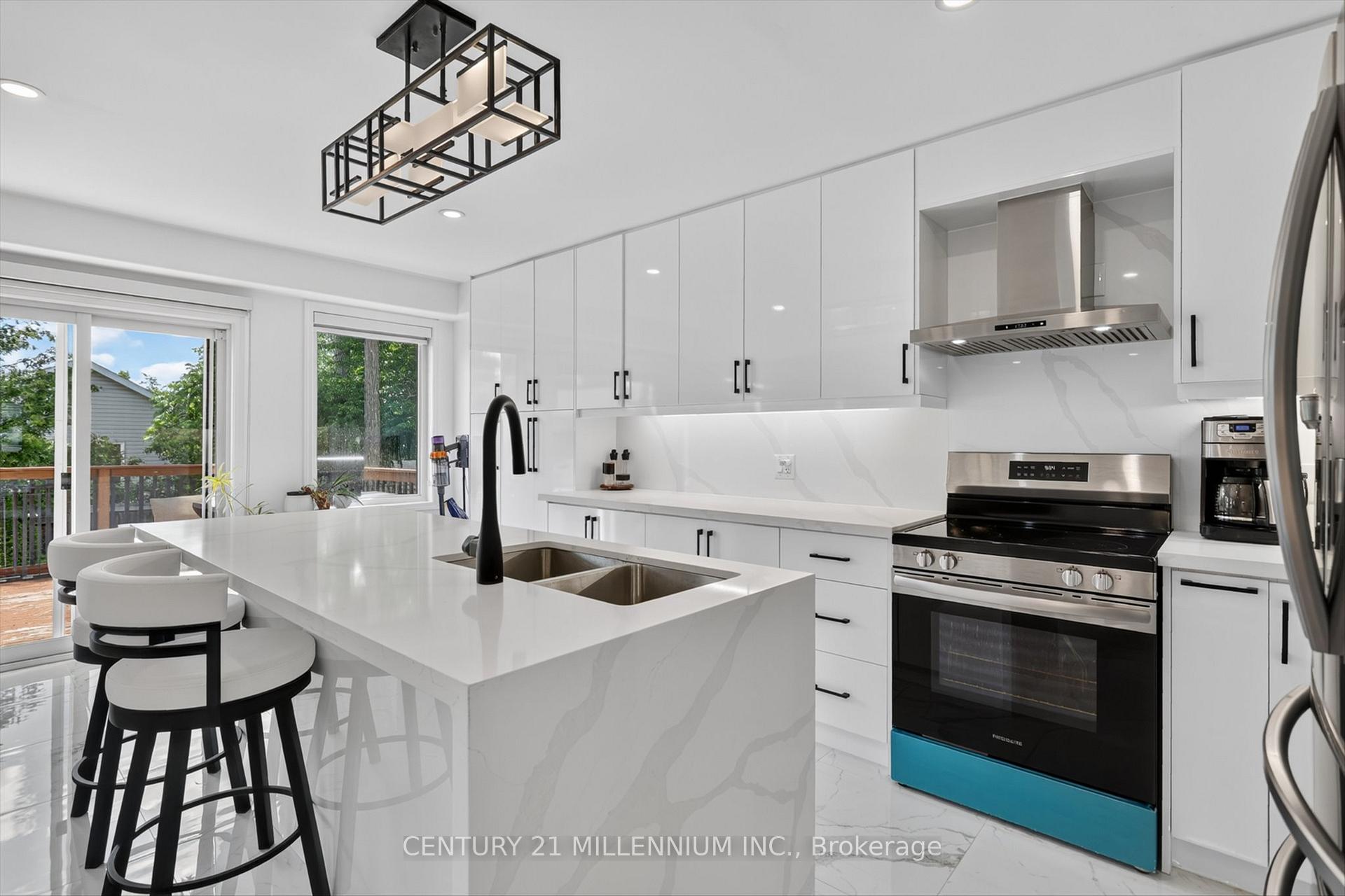 Photo 9 of 225 Lorne Court, Selwyn — HOMEH