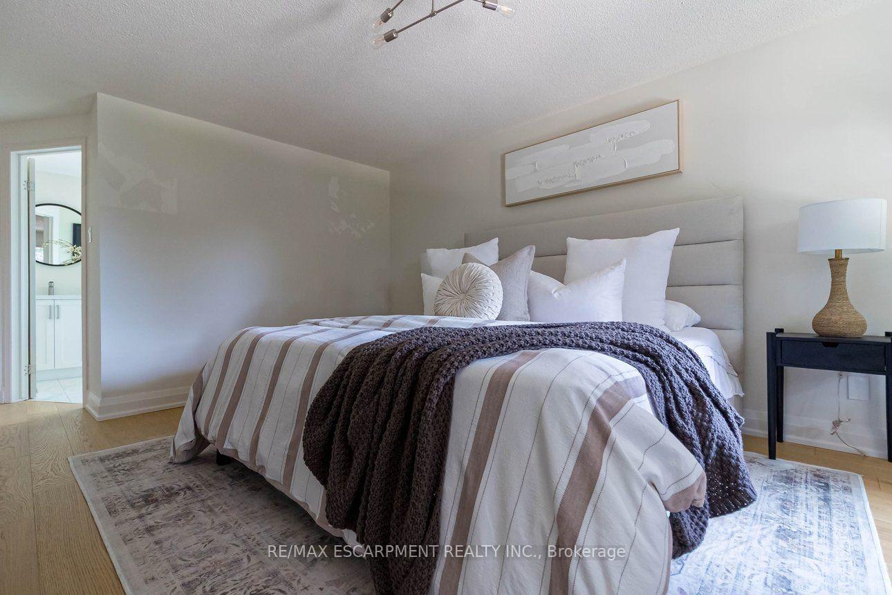 Photo 36 of 23 Avonmore Court, Hamilton, Randall — HOMEH