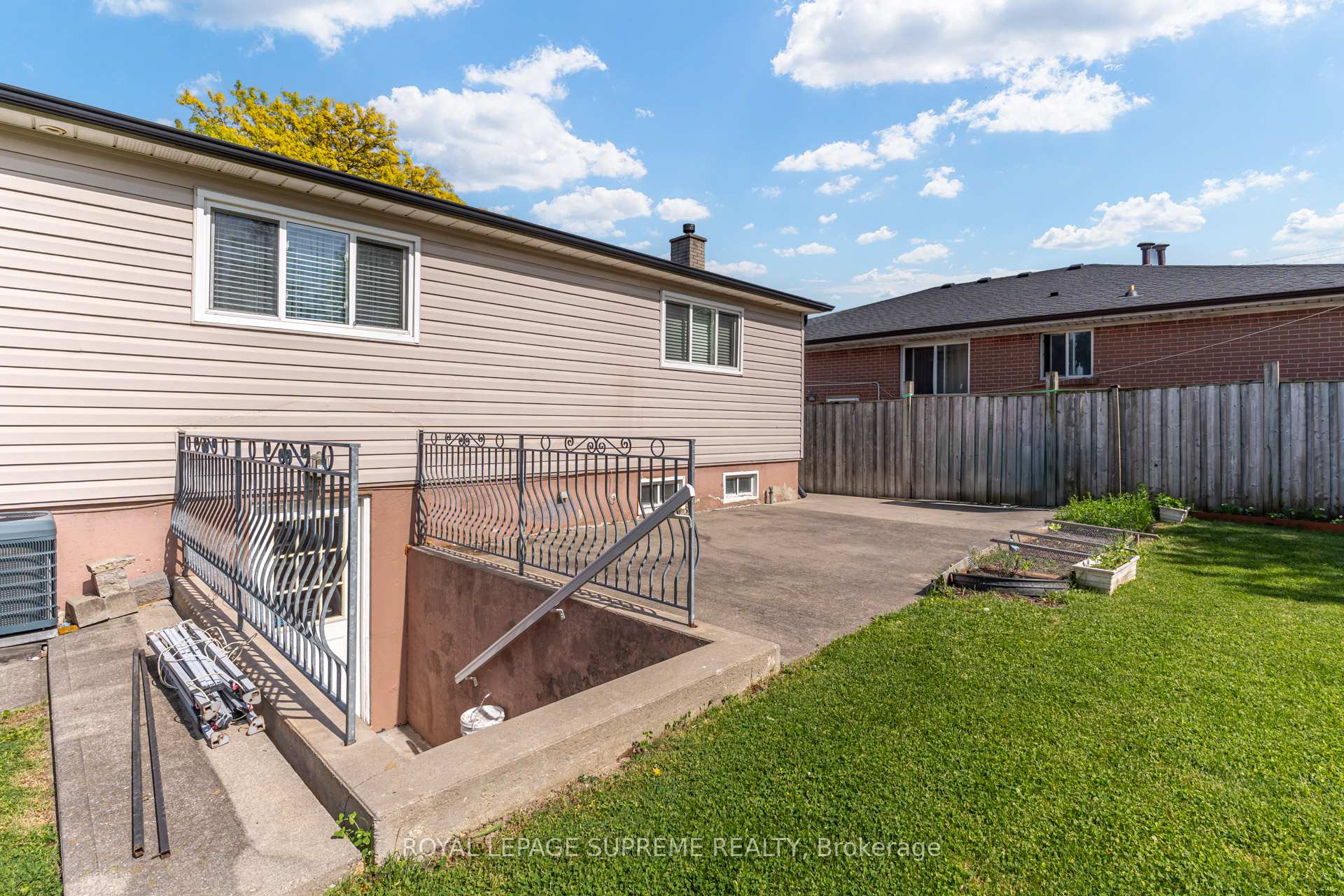 Photo 30 of 7236 Meyer Drive, Mississauga, Malton — HOMEH