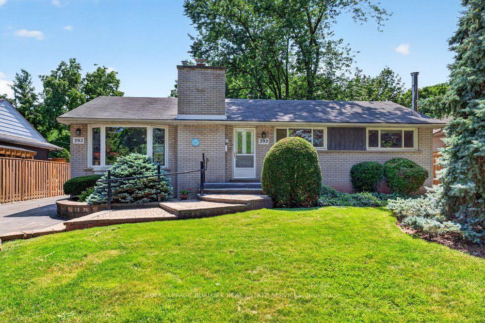 Photo 1 of 392 Henderson Road, Burlington, Shoreacres — HOMEH