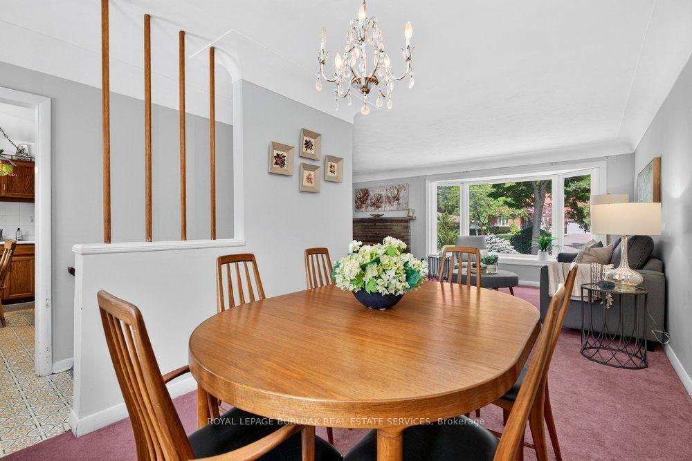 Photo 11 of 392 Henderson Road, Burlington, Shoreacres — HOMEH