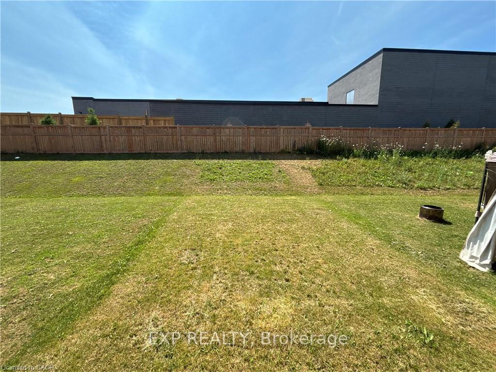 Photo 26 of 60 Reistwood Drive, Kitchener, Huron Park — HOMEH