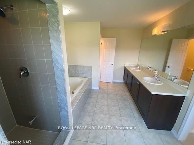 Photo 38 of 4592 Sixth Avenue, Niagara Falls, Cherrywood — HOMEH