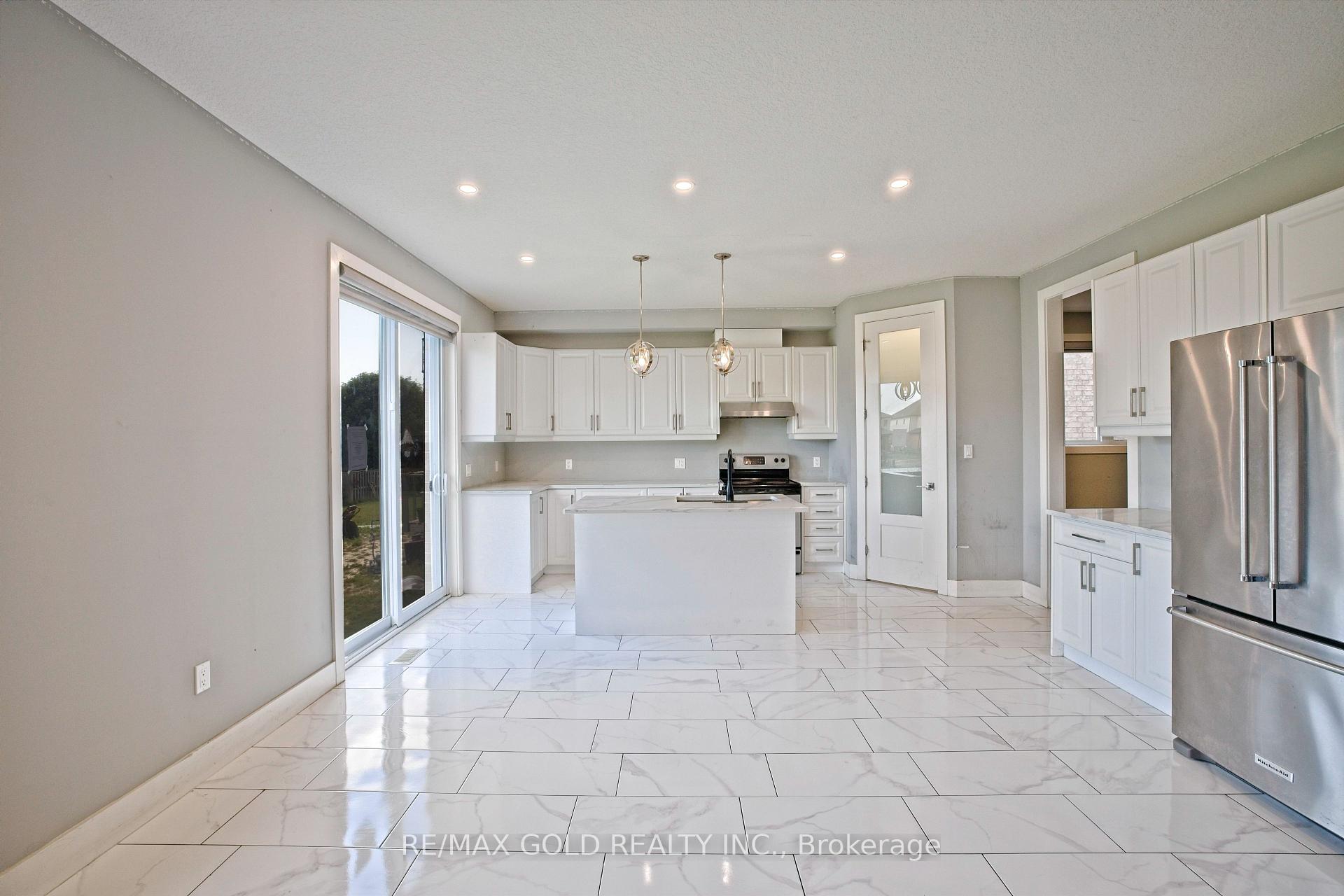 Photo 9 of 2606 Bateman Trail, London, South W — HOMEH
