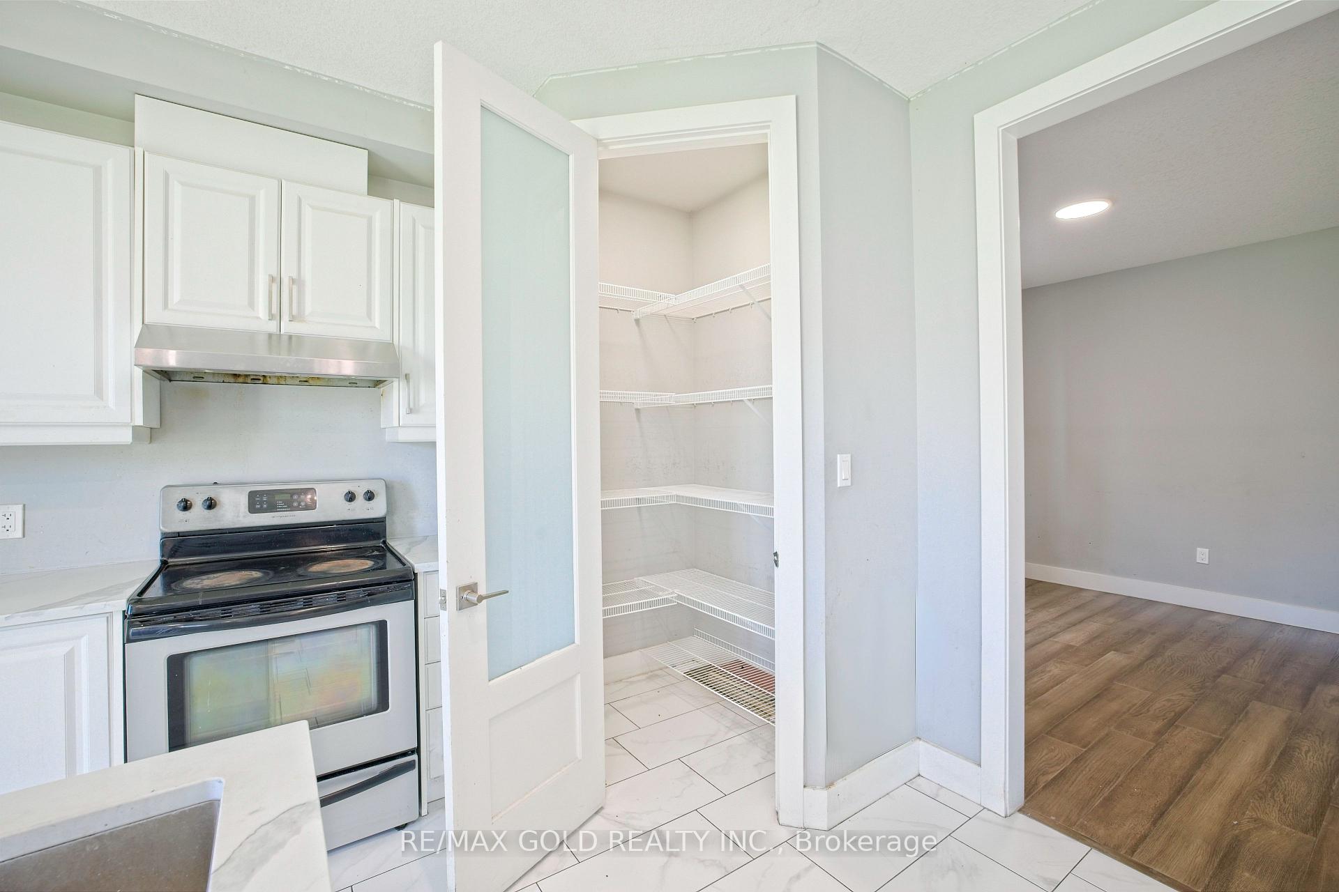 Photo 13 of 2606 Bateman Trail, London, South W — HOMEH
