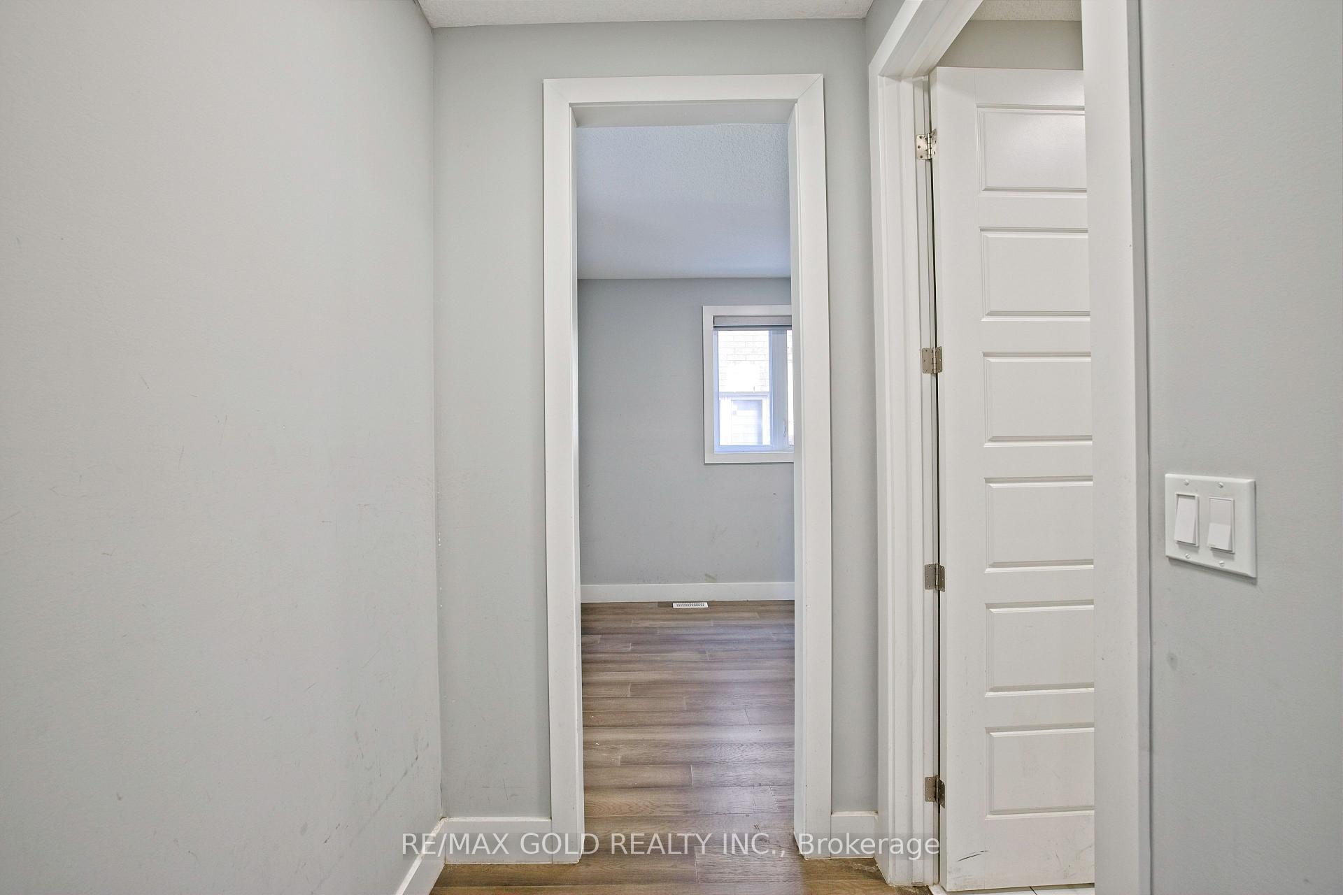 Photo 15 of 2606 Bateman Trail, London, South W — HOMEH