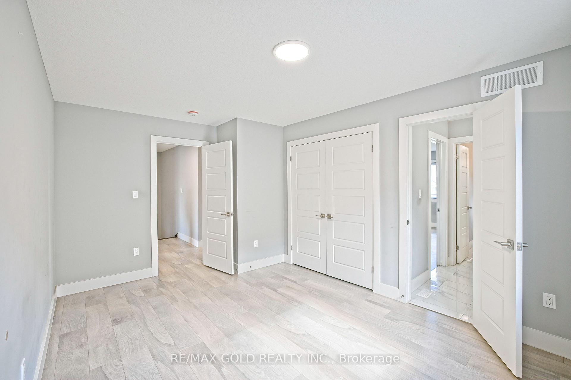 Photo 24 of 2606 Bateman Trail, London, South W — HOMEH