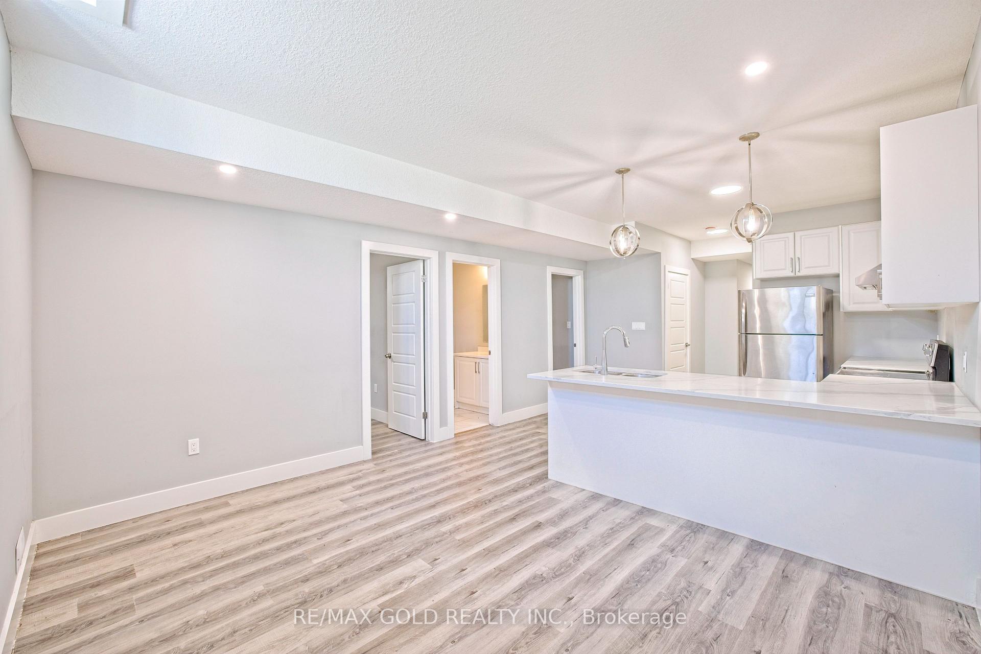 Photo 32 of 2606 Bateman Trail, London, South W — HOMEH