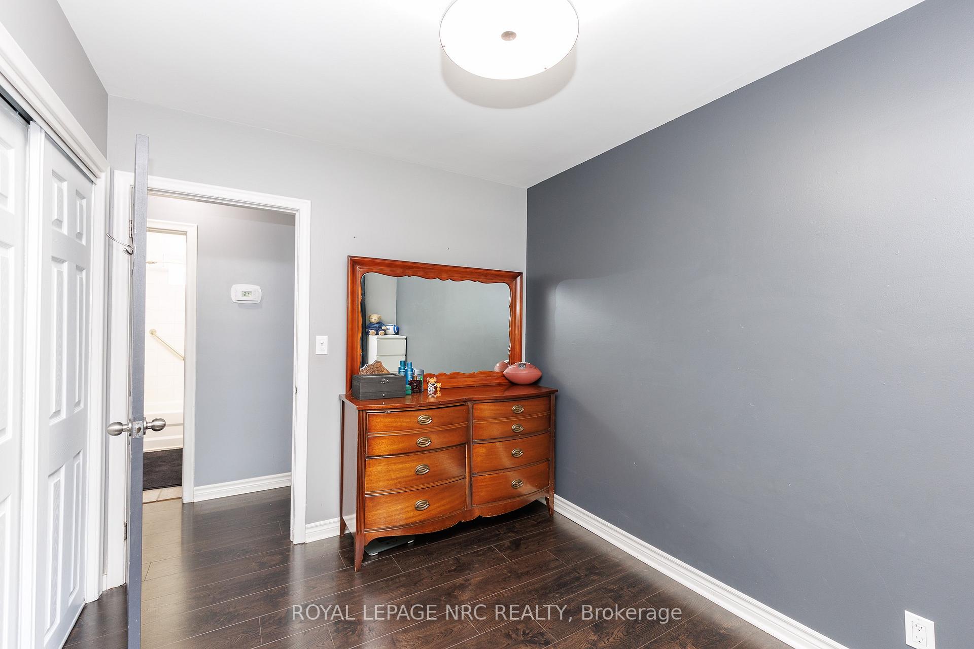 Photo 21 of 3676 Dorchester Road, Niagara Falls, Stamford — HOMEH