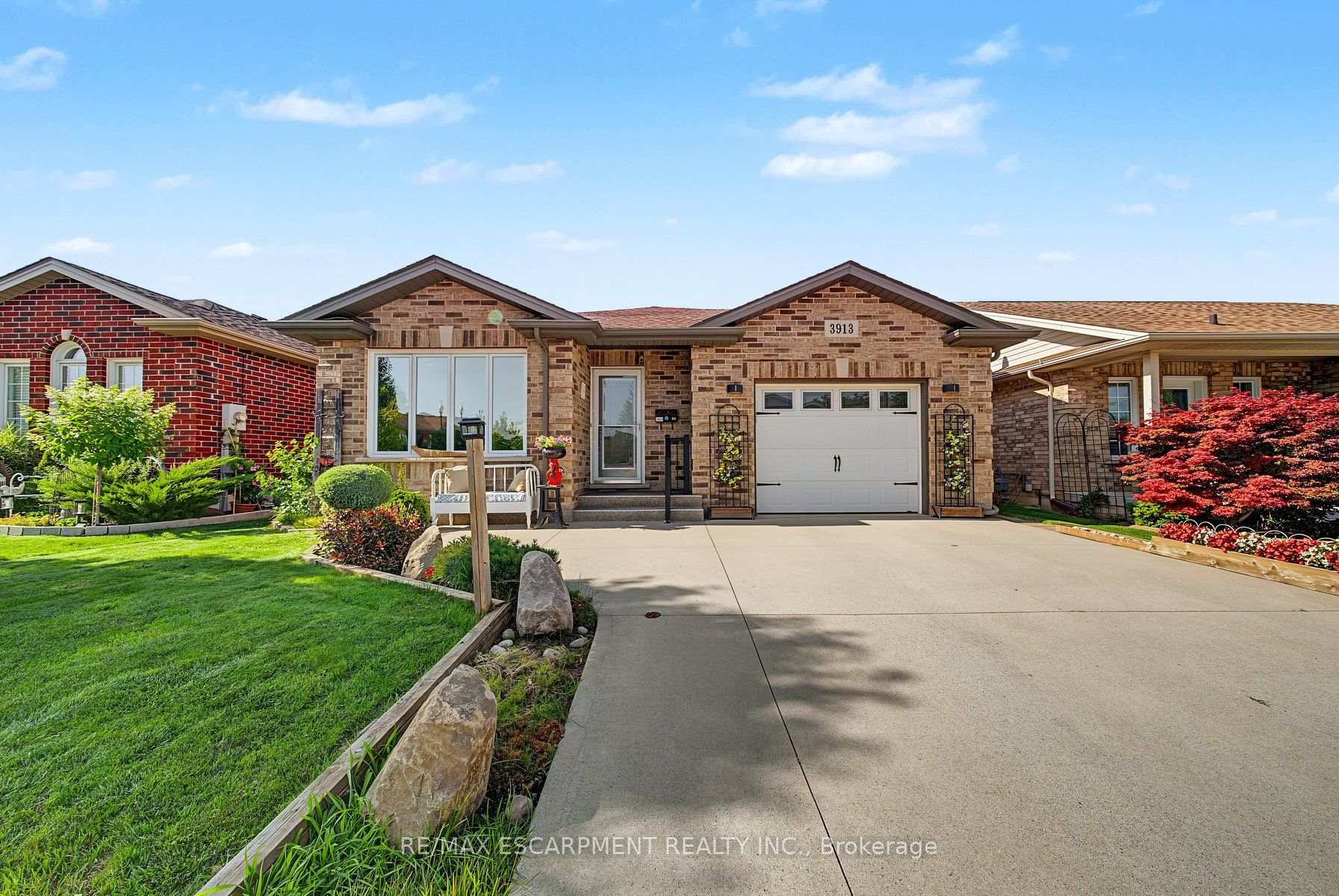 Photo of 3913 Primrose Lane